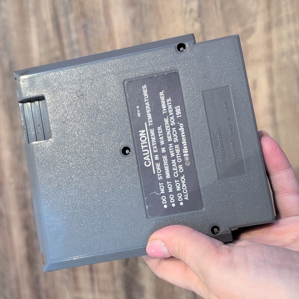 Nintendo Gray Game Cartridge - Super Mario Bros. / Duck Hunt - Picture 3 of 5